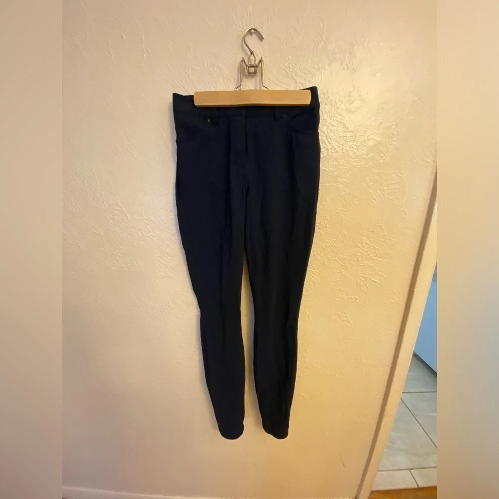 Lululemon pants